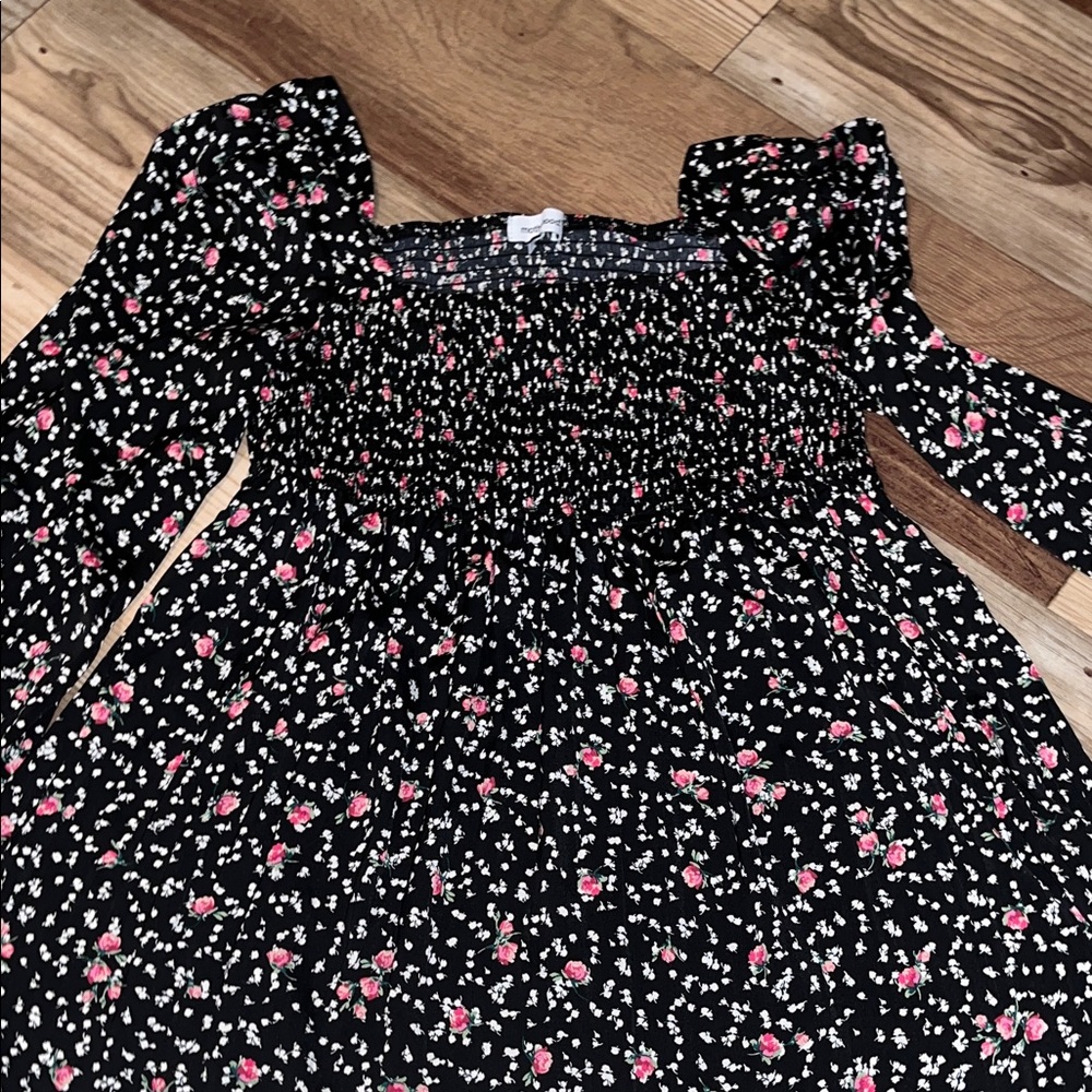 Maternity lot, size medium